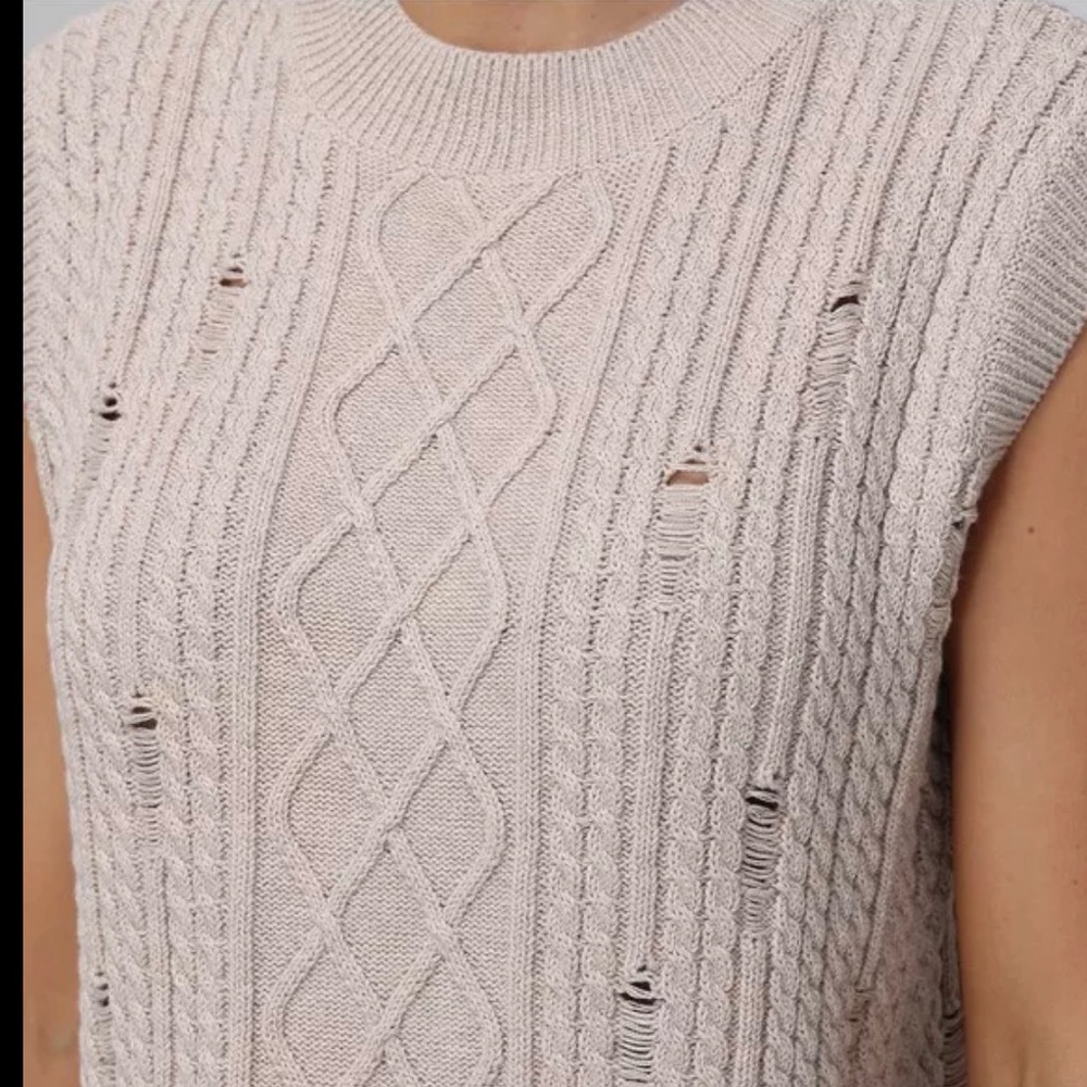 Frye Oversized Distressed Cable Knit Sleeveless Sweater Vest Size L NWT